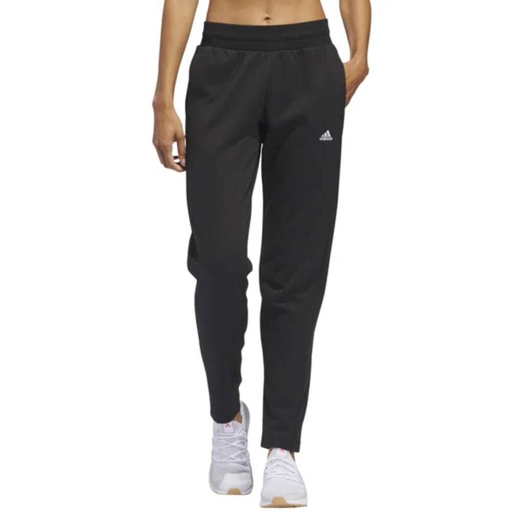 adidas Women’s Relaxed Fit Tapered Legs Fleece Pant Black
